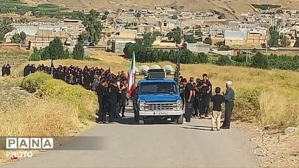 برگزاری آیین‌های عزاداری و مراسم زیارت اهل قبور در روستای مورانی