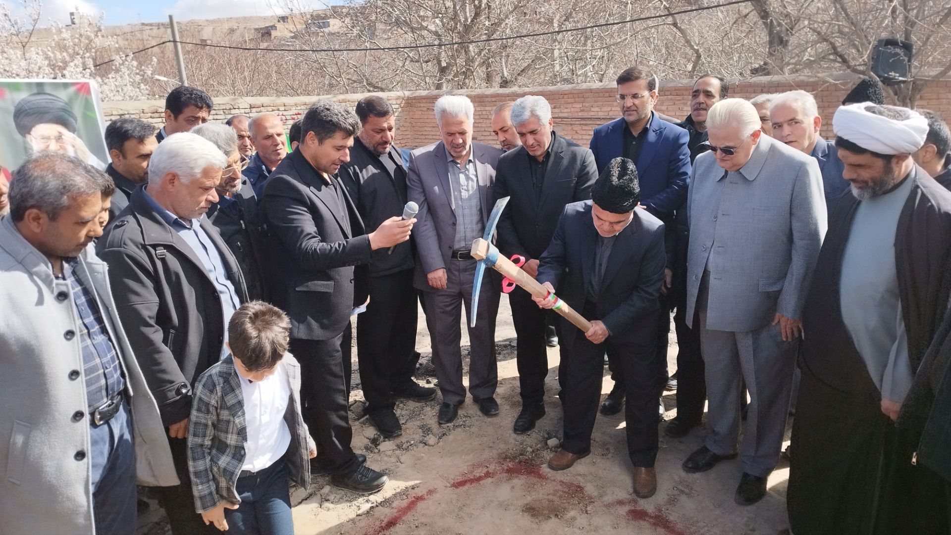 آغاز ساخت مدرسه شش‌کلاسه خیرساز «حاج غلام‌حسین صالحی» در کهنمو