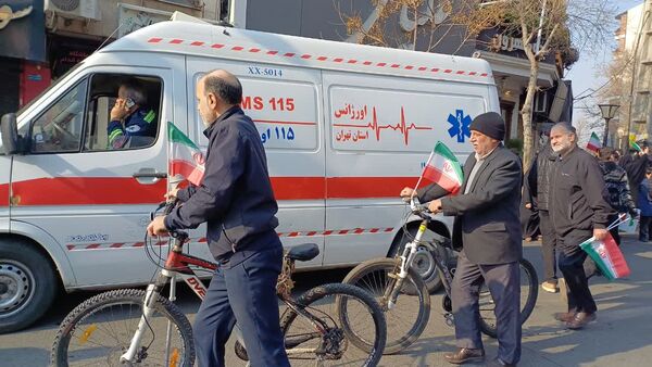 نمایش اقتدار و غیرت مردم ورامین در راهپیمایی ۲۲ بهمن