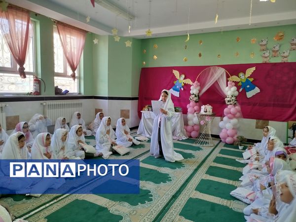 جشن تکلیف دختران دبستان حضرت مریم یک سملقان