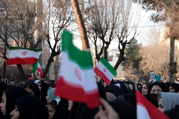 تا آخرین قطره‌ی خون برای ایران، به پای ایران