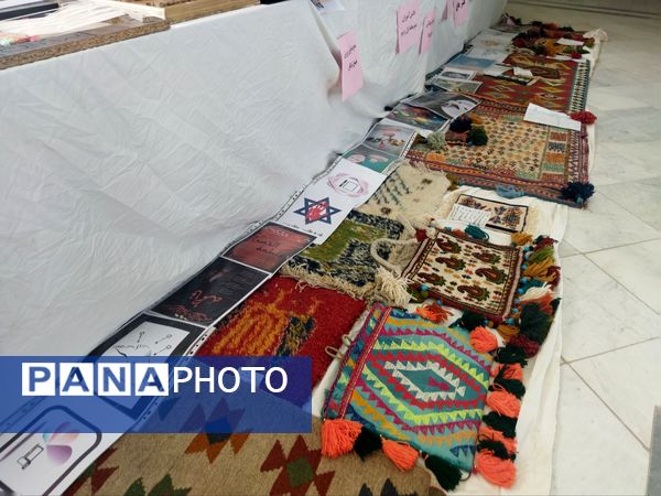 نمایشگاه هنری، محلی برای به نمایش گذاشتن آفریده‌ها و ساخته‌های هنری