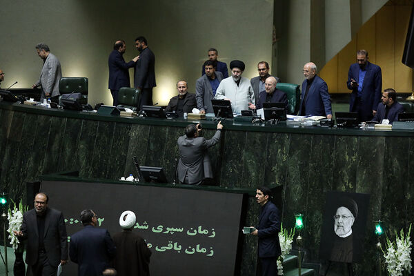 آخرین جلسه علنی مجلس یازدهم