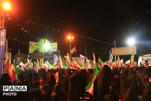 جلوه ای از حضور خانوادگی در اجتماع شبانه شهر جعفریه