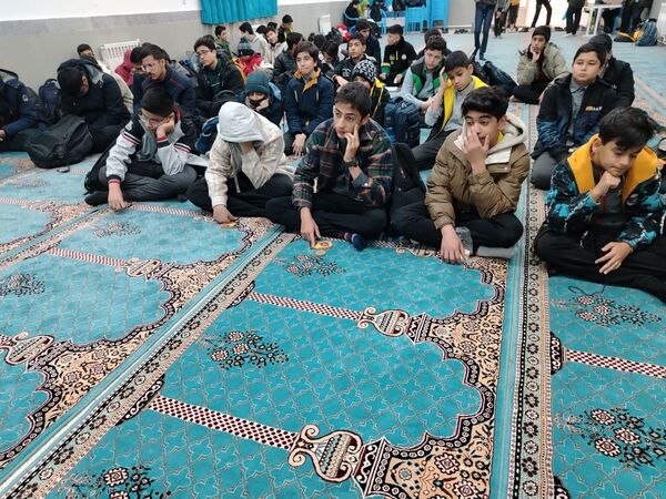 جشن میلاد حضرت زهرا (س) در دبیرستان شهید بهشتی 