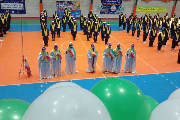 سنندج، میزبان یاوران انقلاب