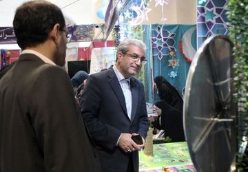 تصویرسازی‌های آیات قرآنی می‌تواند نقش خوبی در حفظ قرآن برای دانش آموزان داشته باشد