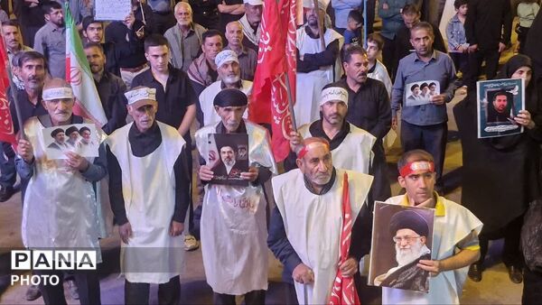 تجلی همبستگی مردم نورآباد در سی‌ و یکمین شب بیعت با رهبری