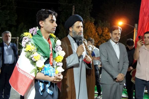 قهرمانی در آسیا، افتخاری برای وطنم است