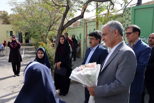 زنگ مهر در مدارس سما خراسان رضوی به صدا درآمد