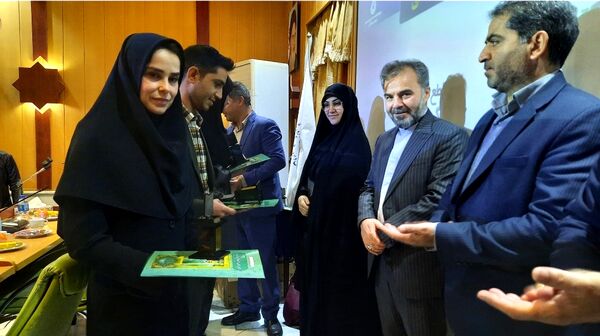 تجلیل از برگزیدگان پژوهشگر خراسانی در مشهد