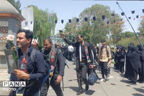 روایتی از مهر و ایثار با استقبال از خانواده شهدای میناب