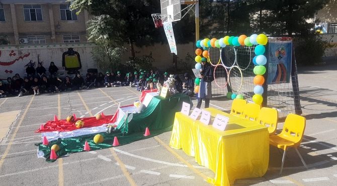 افتتاحیه المپیاد ورزشی در دبیرستان شاهد بروجرد