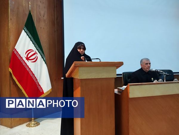 مراسم اختتامیه پنجمین دوره آموزشی مهارت‌های ارتقا یادگیری - یاددهی زندگی و بالندگی 