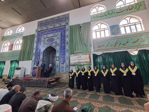 برگزاری آیین سیاسی نماز جمعه در مصلی قائمشهر