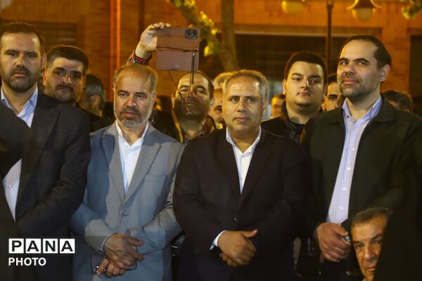 همبستگی «آموزش و پرورش ناحیه ۵ تبریز» در گرامیداشت یاد رهبر شهید