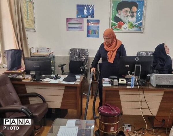 آماده سازی مدرسه شهید ابراهیم تنیده بندرعباس 