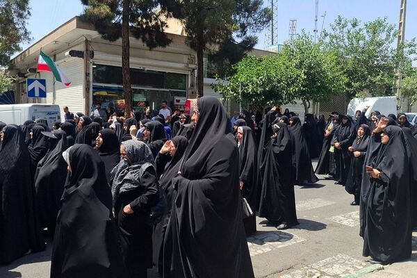 برگزاری راهپیمایی شهروندان در ناحیه یک شهرری