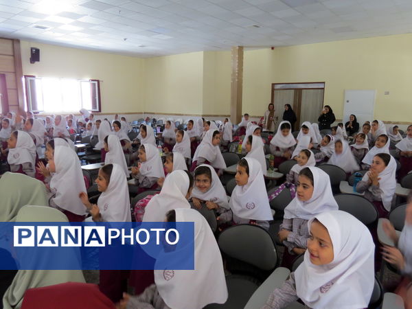 جشن الفبا در مدرسه دخترانه امام خمینی(ره) بجنورد