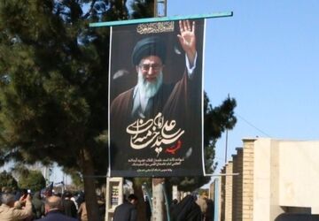 اجتماع مردم صفادشت در سوگواری رهبر شهیدمان