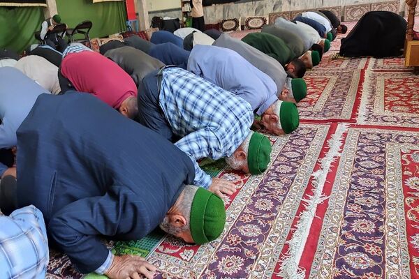 اقامه  نماز جمعه در دهه دوم ماه صفر در شهر بار نیشابور