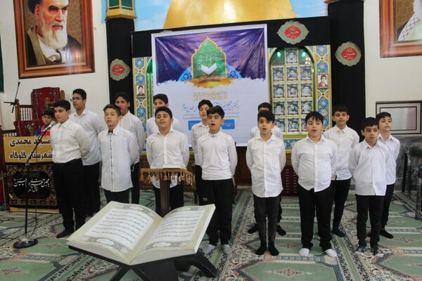 محفل قرآنی دانش آموزان در گلوگاه