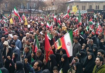 حضور حماسه ساز مردم غیور کرمانشاه در یوم الله روز قدس