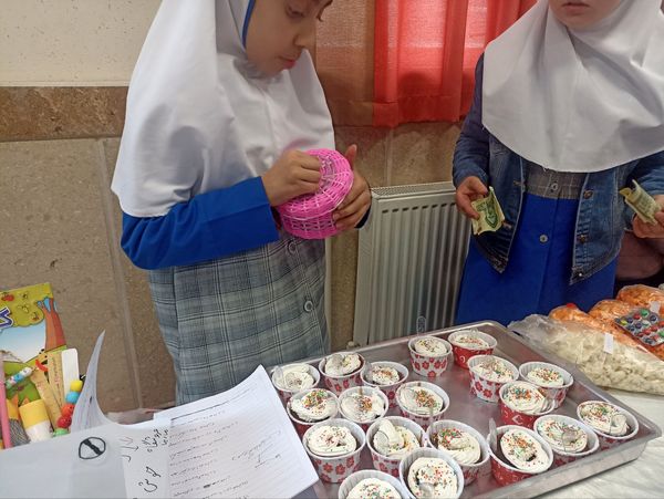 بازارچه در دبستان کبری سرشته 