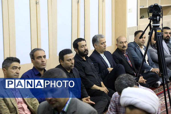 دیدار جوانان و پیشکسوتان ورزش خراسان‌جنوبی با نماینده ولی‌فقیه 