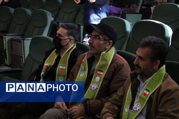 هم‌افزایی و رشد؛ نخستین روز دوره آموزش مربیان سازمان دانش‌آموزی سملقان