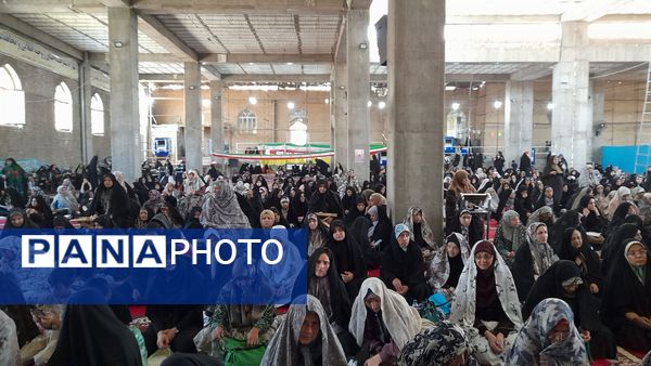 نماز جمعه در آغاز هفته وحدت 