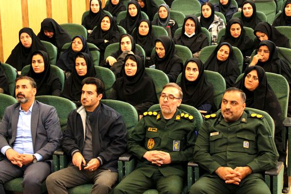 برگزاری دوره آموزشی ـ تربیتی مسیر معلمی ویژه همکاران راز و جرگلان، مانه و سملقان