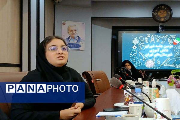 برگزاری دومین جلسه شورای دانش‌آموزی شهرستان‌های استان تهران 
