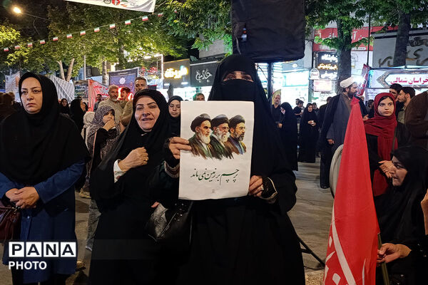اجرای سرود «رهبر شهیدم» با مشارکت چهار تشکل دانش‌آموزی در بجنورد
