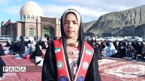 نمازبندگی در  گلزار شهدای شهر بار