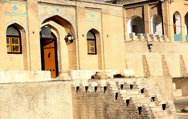 کاخ والی در ایلام