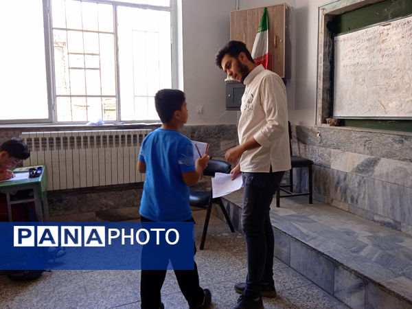 دهمین دوره تدریس جهادی وتر توسط دانشجویان تربیت دبیری در مشهد