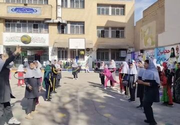 برگزاری المپیاد ورزشی در دبستان شهید مهدی قائدان ناحیه ۶ اصفهان 