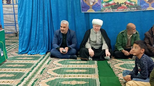 وقتی دانش‌آموزان میزبان جشن دهه فجر می‌شوند