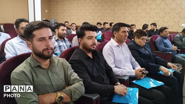 نشست هم‌اندیشی و هم فکری مدیران مدارس کلات