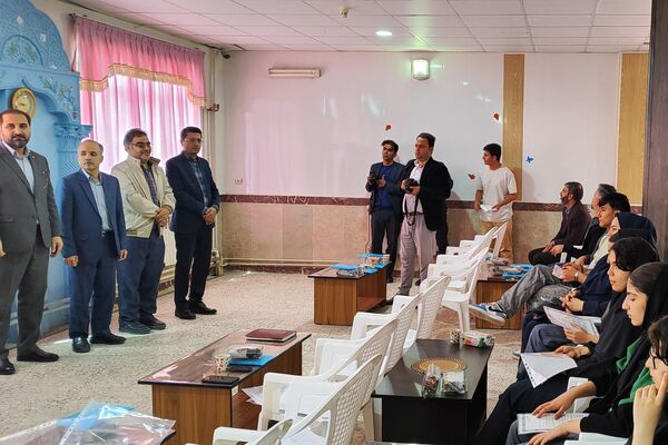 تقدیر از نفرات برتر جشنواره نوجوان سالم در شهرستان قروه