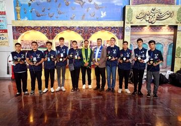 استقبال مدیر سازمان دانش آموزی خراسان رضوی از بازگشت دانش آموزان اعزامی به اردو ملی خبرنگاران مسئله محور