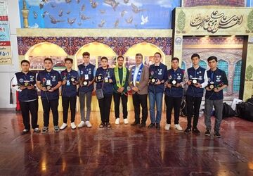 استقبال مدیر سازمان دانش آموزی خراسان رضوی از بازگشت دانش آموزان اعزامی به اردو ملی خبرنگاران مسئله محور