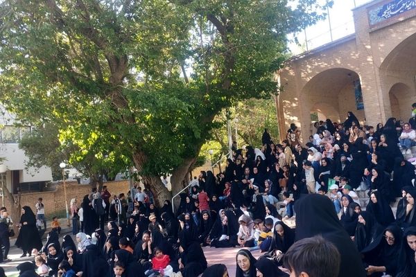 امام زاده سید سعید میزبان جشن عید غدیر 