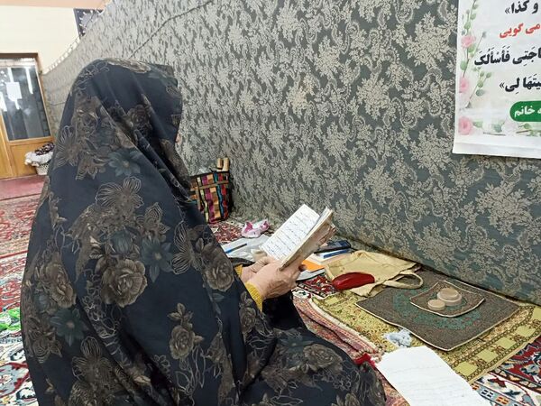 اعتکاف در مسجد جامع روستای بزنجرد خلیل آباد 