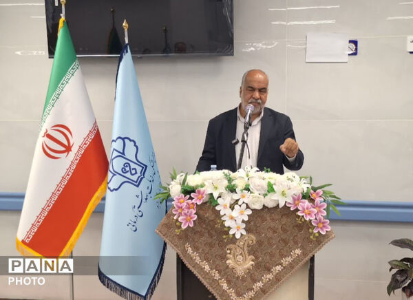 افتتاح نیروگاه خورشیدی ،گلخانه و طرح توسعه بیمارستان آیت الله خاتمی همزمان با هفته دولت