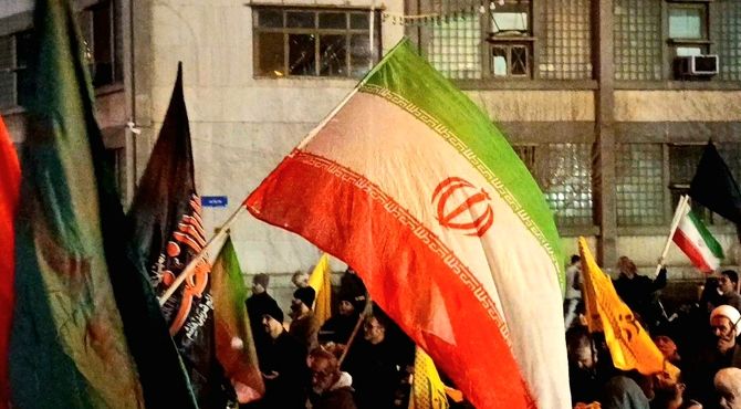 اتحاد ملت در خون‌خواهی امام شهید