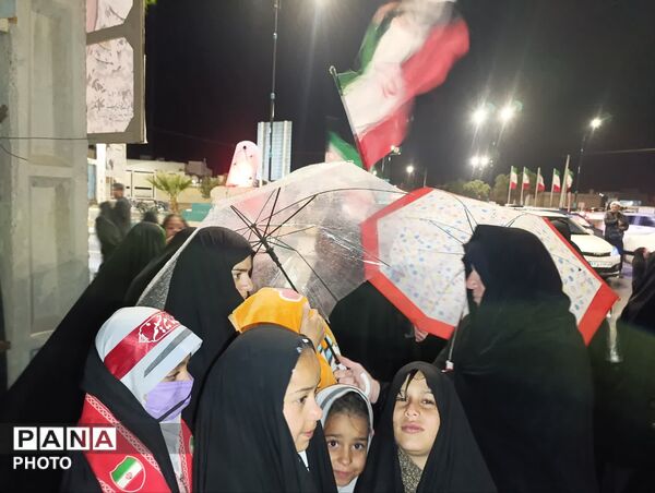 میزبانیِ موکب امام خامنه‌ای توسط دانش‌آموزان پیشتاز خدیجه کبری مهردشت ابرکوه