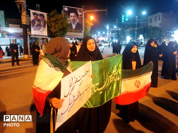 فرهنگیان و دانش آموزان گلستان همچنان پای میدان