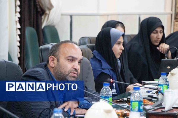 نشست‌خبری مدیرکل آموزش و پرورش استان یزد